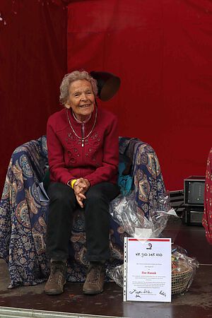 Frauenrechtsaktivistin Ilse Hanak erhält Südwind-Auszeichnung „Die Seglerin“